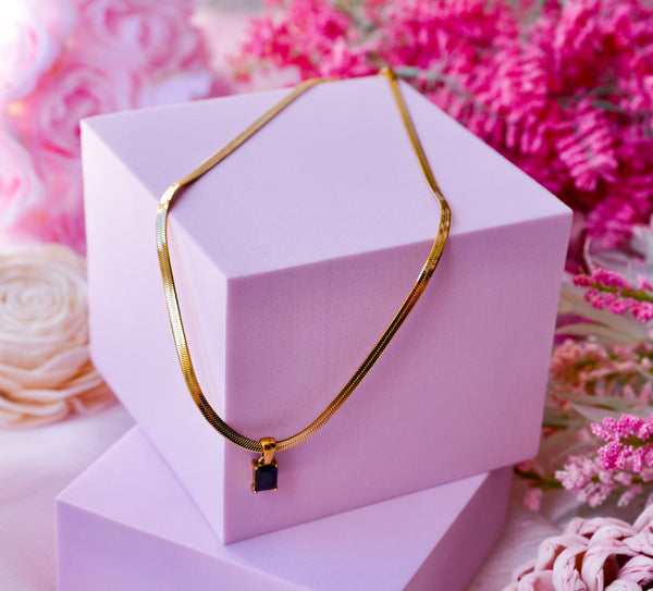 Black Gem Pendant Necklace
